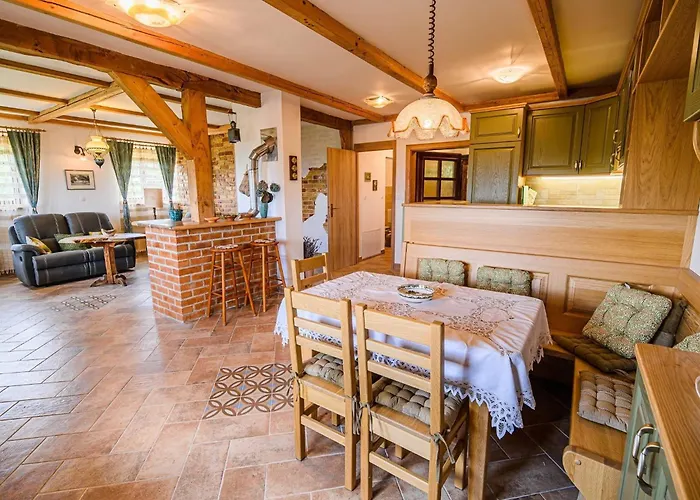 Апартаменты Hidden Authentic Haven - Two Bedroom With Balcony *