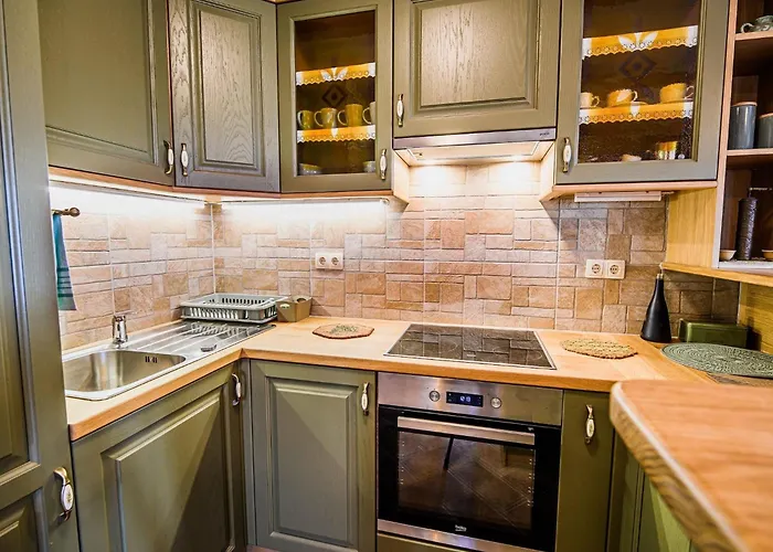 Апартаменты Hidden Authentic Haven - Two Bedroom With Balcony *